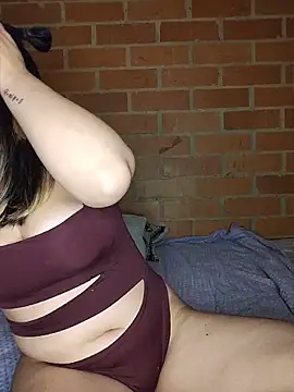 Petite CherryX online show from May 17, 2026, 2:11 am