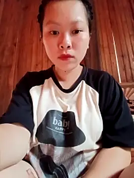 Snapshot of Panda_cutee chatting on April 8, 2026, 12:23 am Panda cutee online show from April 8, 2026, 12:23 am