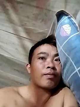 boy-pho- online show from May 14, 2026, 1:46 am