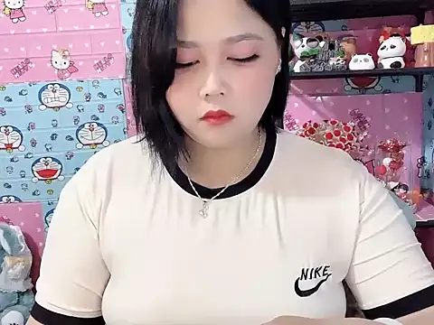 Nhanlu009 online show from June 9, 2026, 1:01 pm