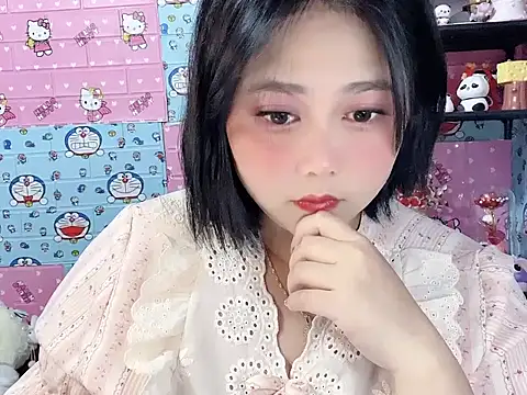 Nhanlu009 online show from June 13, 2026, 1:53 pm