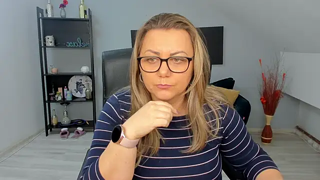 Snapshot of JessieRichards chatting on March 19, 2026, 8:14 am JessieRichards online show from March 19, 2026, 8:14 am