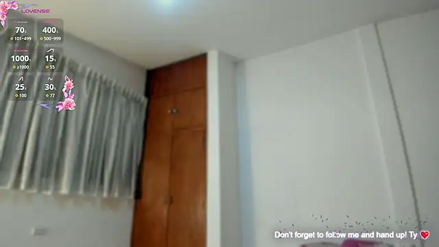 Snapshot of anastasiavega_ chatting on June 12, 2026, 11:57 pm anastasiavega online show from June 12, 2026, 11:57 pm