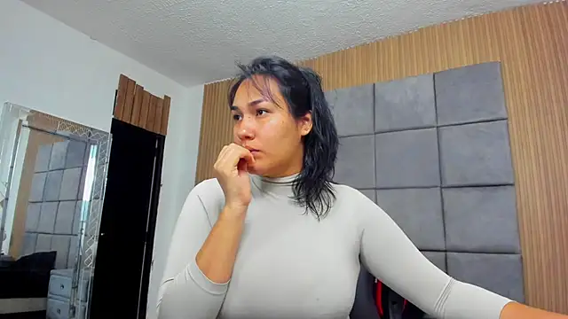 Snapshot of SammyEvanns_ chatting on August 8, 2026, 12:17 am SammyEvanns online show from August 8, 2026, 12:17 am