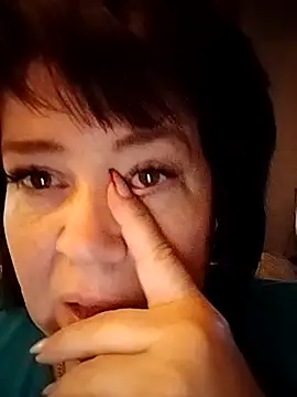 ViktoriaToytor55 online show from May 3, 2026, 7:50 pm