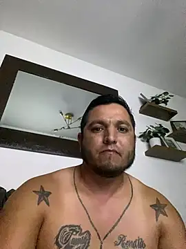 Snapshot of HOTB0Y18 chatting on April 8, 2026, 7:54 am HOTB0Y18 online show from April 8, 2026, 7:54 am