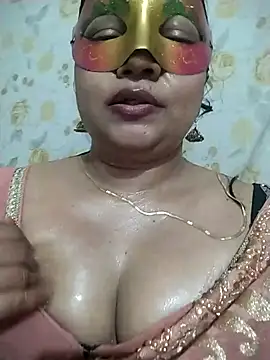 PriyankaSuthhar online show from May 14, 2026, 9:34 pm