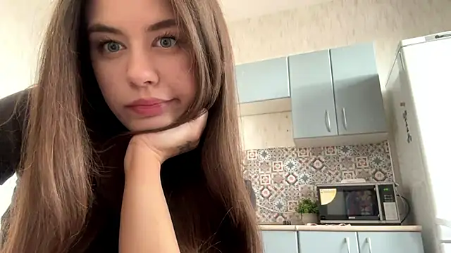 LypsiXo online show from April 24, 2026, 1:02 pm
