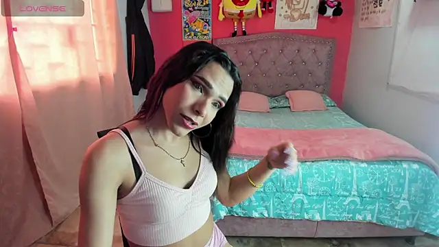 Snapshot of Sofia_Hot_Latina chatting on May 23, 2026, 9:58 pm Sofia Hot Latina online show from May 23, 2026, 9:58 pm