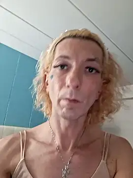 GoddessOfLove882026 online show from April 11, 2026, 4:42 am