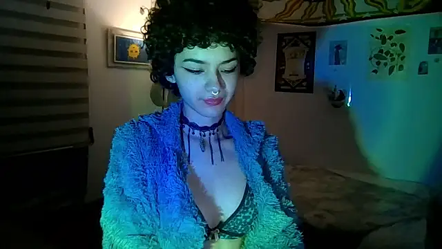 Snapshot of Tabitta_ chatting on May 16, 2026, 3:38 am Tabitta online show from May 16, 2026, 3:38 am