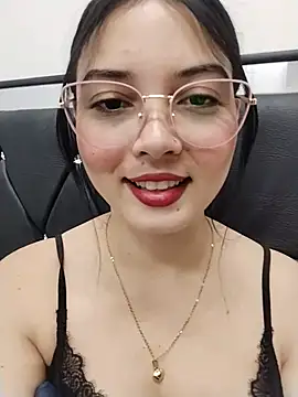 veleria allurin online show from July 2, 2026, 3:23 am