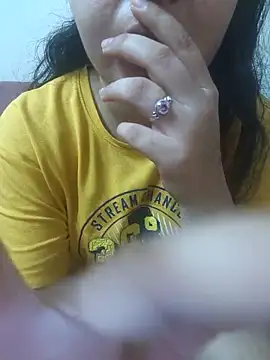 Snapshot of neelam_rawat chatting on May 1, 2026, 8:19 am neelam rawat online show from May 1, 2026, 8:19 am