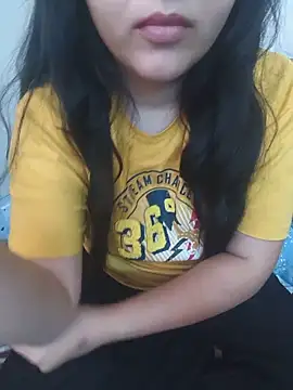Snapshot of neelam_rawat chatting on May 18, 2026, 5:02 am neelam rawat online show from May 18, 2026, 5:02 am
