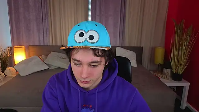 KevinStrike online show from March 30, 2026, 1:34 pm