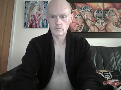 Useless Wanker online show from May 7, 2026, 5:38 pm