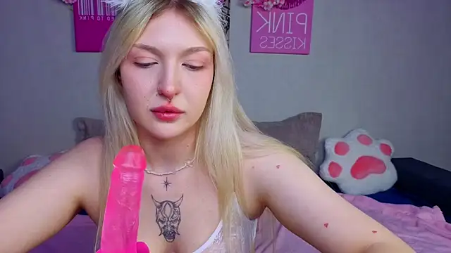BlondieSummer online show from May 2, 2026, 11:15 am
