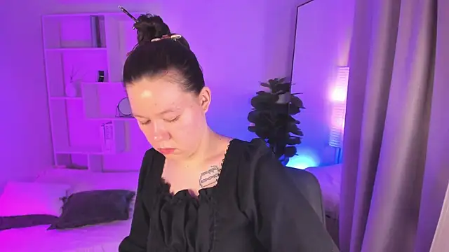 Snapshot of Vanessa_ama chatting on April 6, 2026, 4:46 am Vanessa ama online show from April 6, 2026, 4:46 am