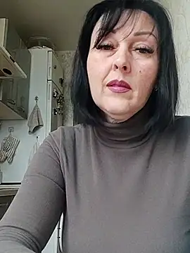 HelgaDennis online show from March 20, 2026, 6:25 am