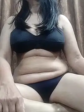 YAMINIJD online show from March 22, 2026, 4:27 am