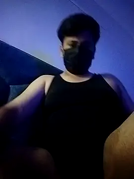 Small dick 069 online show from May 7, 2026, 7:28 pm