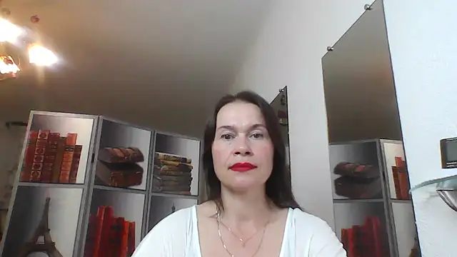 Selena Moo online show from June 11, 2026, 8:11 am