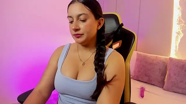 Snapshot of kira_relish chatting on May 13, 2026, 10:55 am kira relish online show from May 13, 2026, 10:55 am