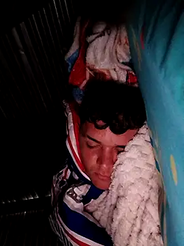 zandernoir online show from April 17, 2026, 11:13 am