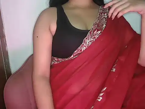 Snapshot of urvashi_rai chatting on July 3, 2026, 1:50 pm urvashi rai online show from July 3, 2026, 1:50 pm