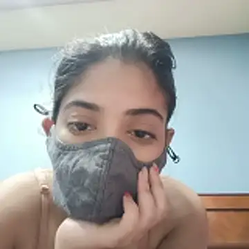 sanayabose7 online show from May 9, 2026, 2:26 am