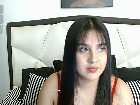 Snapshot of Sofiia_Vega_ chatting on May 4, 2026, 8:22 pm Sofiia Vega online show from May 4, 2026, 8:22 pm