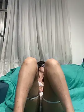 Mermaid Alien online show from June 2, 2026, 3:28 am