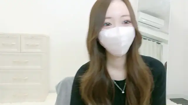 salachan v online show from April 5, 2026, 11:39 am