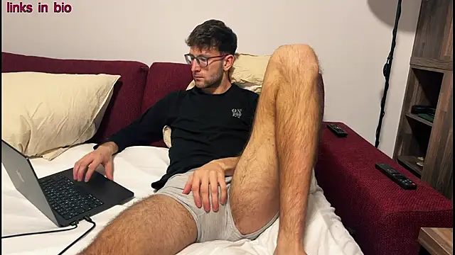 Snapshot of SoloUno0 chatting on March 21, 2026, 6:56 pm SoloUno0 online show from March 21, 2026, 6:56 pm