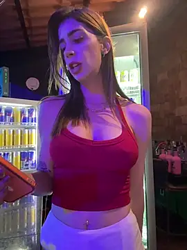 zelyramonvielly online show from June 6, 2026, 9:42 pm