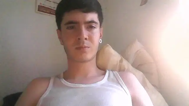 Snapshot of lio____ chatting on May 26, 2026, 10:52 pm lio online show from May 26, 2026, 10:52 pm