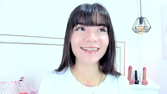 Snapshot of emma-sandoval chatting on May 11, 2026, 9:45 pm emma-sandoval online show from May 11, 2026, 9:45 pm