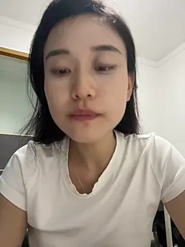 A-Kristen online show from April 10, 2026, 4:14 pm