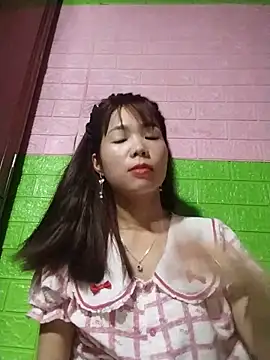 AmyLinee01 online show from June 6, 2026, 11:59 am