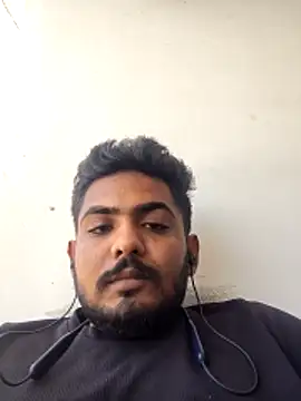 Snapshot of roselover2222 chatting on April 29, 2026, 5:55 am roselover2222 online show from April 29, 2026, 5:55 am