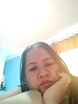 Snapshot of Kiara_Rush chatting on April 15, 2026, 2:32 pm Kiara Rush online show from April 15, 2026, 2:32 pm