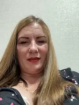 Snapshot of Susan_Wright chatting on June 6, 2026, 11:10 pm Susan Wright online show from June 6, 2026, 11:10 pm
