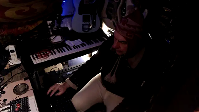 nicobite007 online show from March 22, 2026, 7:54 am