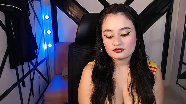 Snapshot of gabriela_tm1 chatting on June 27, 2026, 1:06 pm gabriela tm1 online show from June 27, 2026, 1:06 pm
