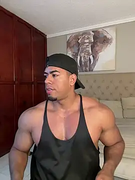 Snapshot of Trevor_vinc chatting on April 5, 2026, 1:18 pm Trevor vinc online show from April 5, 2026, 1:18 pm