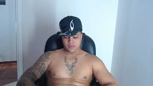 Snapshot of Pedro_x777 chatting on June 2, 2026, 2:06 pm Pedro x777 online show from June 2, 2026, 2:06 pm