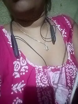 Doll7755 online show from April 6, 2026, 1:12 pm