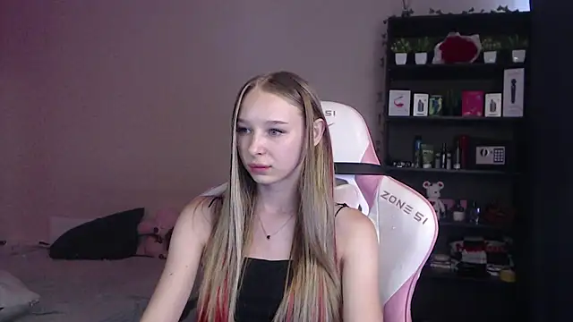Snapshot of kitsune888 chatting on July 3, 2026, 12:17 am kitsune888 online show from July 3, 2026, 12:17 am