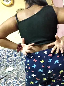 Snapshot of Tridha_2 chatting on April 15, 2026, 7:58 pm Tridha 2 online show from April 15, 2026, 7:58 pm