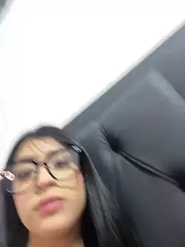 Snapshot of Hannaa_blondee chatting on March 26, 2026, 12:09 am Hannaa blondee online show from March 26, 2026, 12:09 am